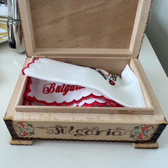 Home Storage & Organization Jewelry Box - Picture 2 of 5